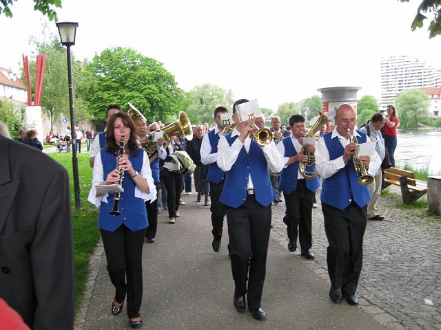 image04.JPG